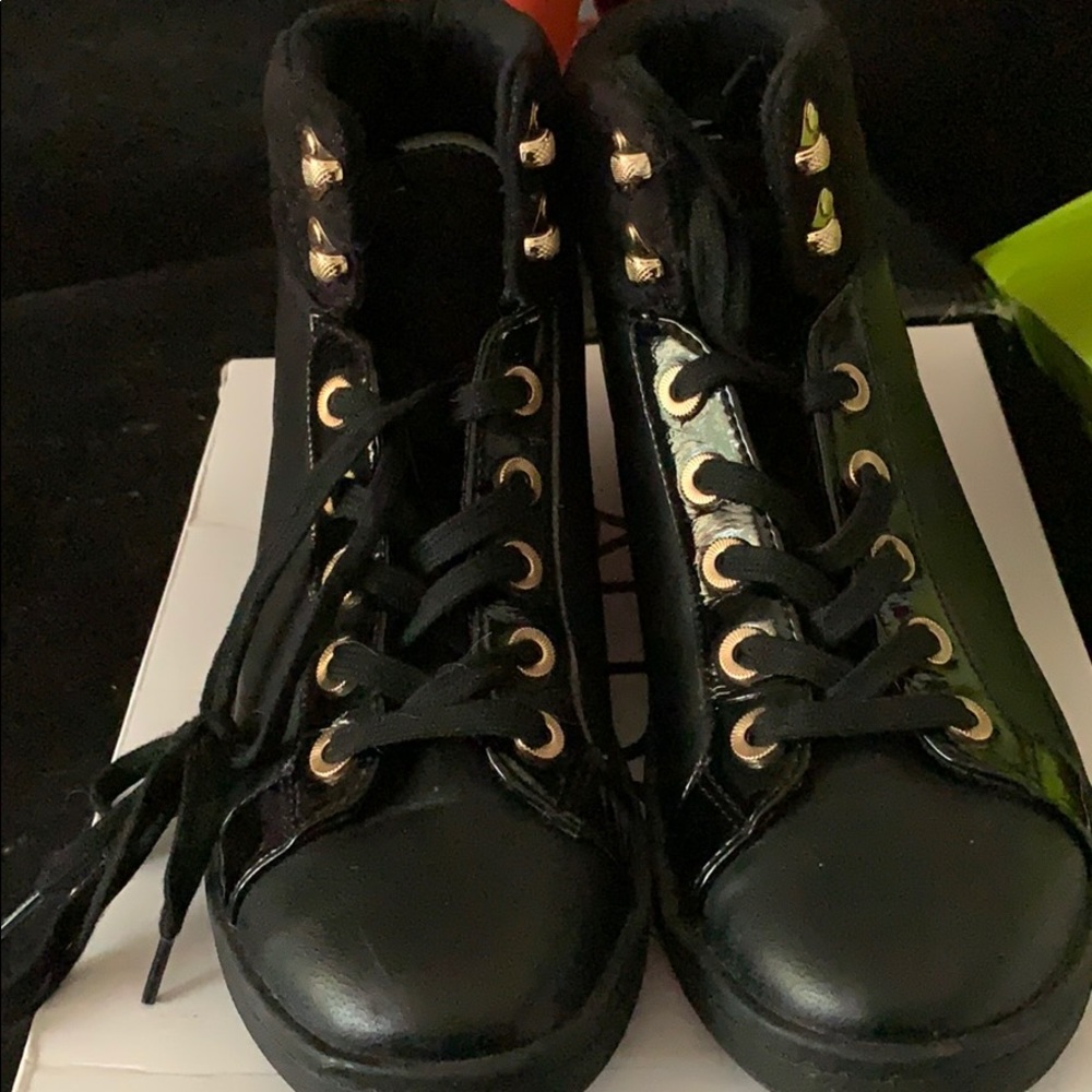 Aldo sneakers